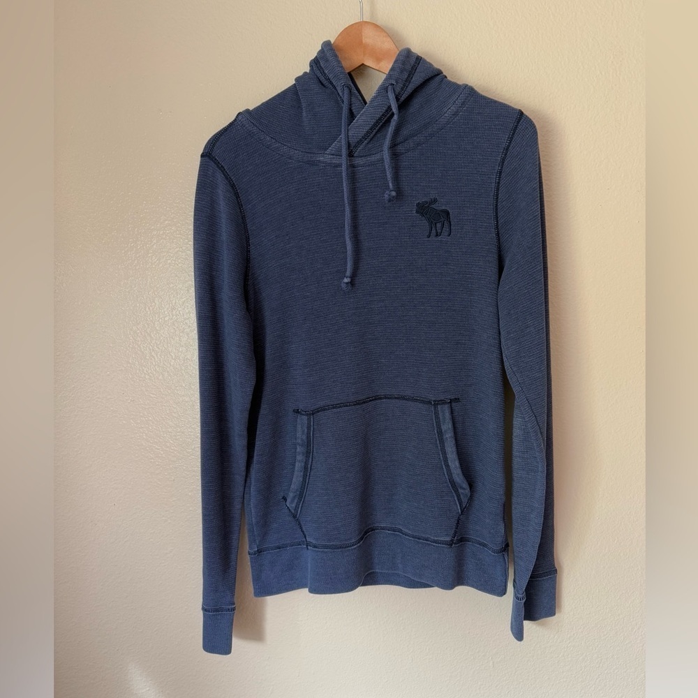 A&F Muscle Hooded Pullover